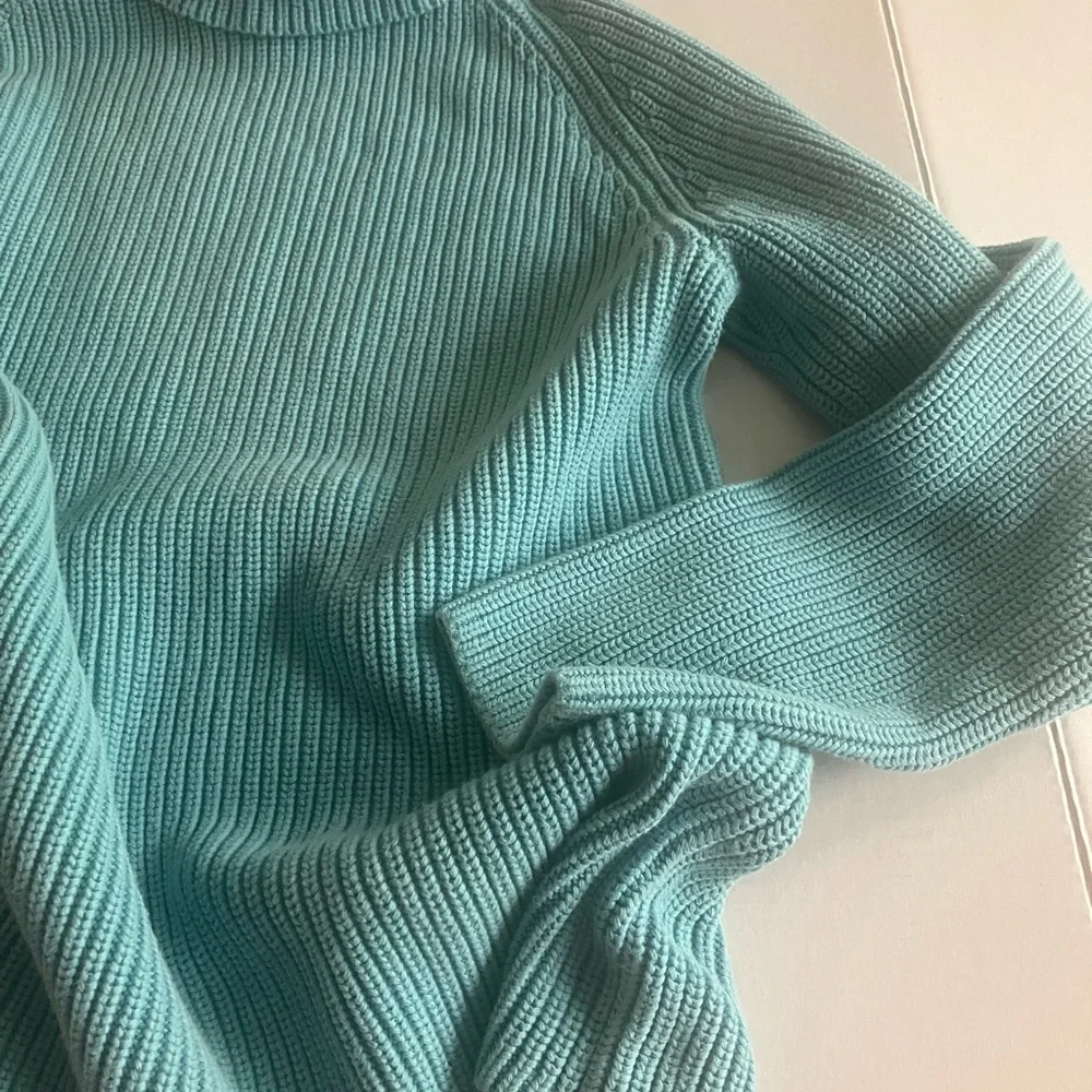 Lands End Turtleneck Sweater - Picture 3 of 5